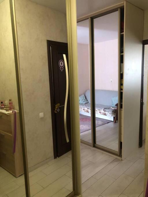 Apartment On Studentska Street ลวีฟ ภายนอก รูปภาพ